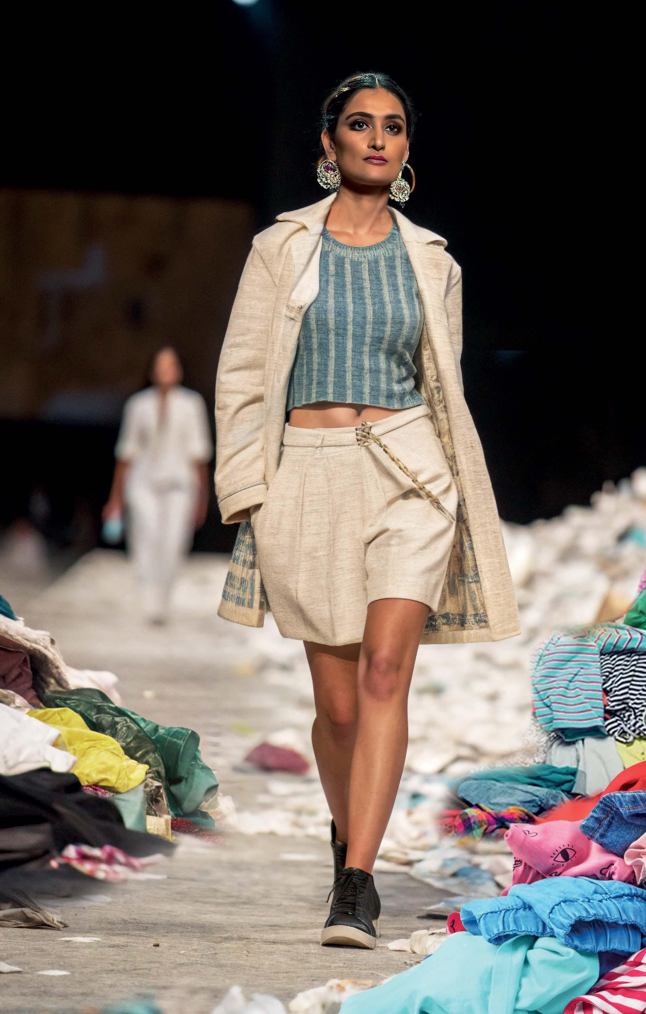 SUSTAINABLY CHIC